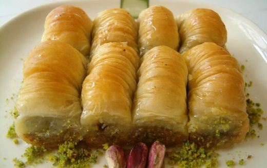 Sütlü Nuriye Tatlısı Tarifi ve Malzemeleri