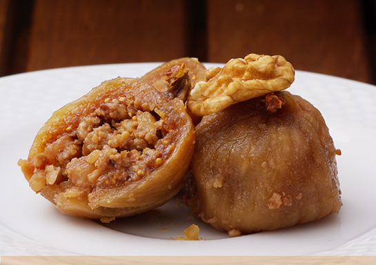 Sütlü İncir Dolması Tarifi ve Malzemeleri