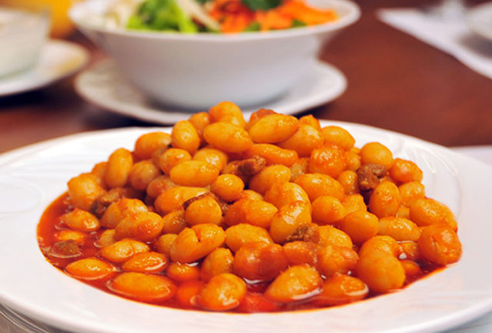 Sütlü Kuru Fasulye Tarifi